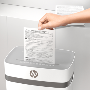 шредер HP OneShred 12CC